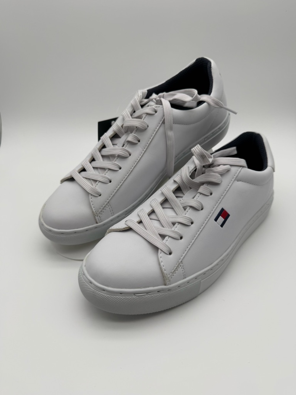 Tommy Hilfiger Men’s Sneakers | White | NWOB | Size 7.5